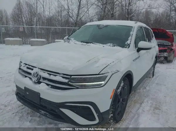 3VV2B7AX7RM127511 2024 VOLKSWAGEN TIGUAN - Image 2