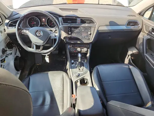 3VV2B7AX8JM000545 2018 VOLKSWAGEN TIGUAN - Image 8