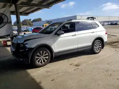 3VV2B7AX8JM021606 2018 VOLKSWAGEN TIGUAN