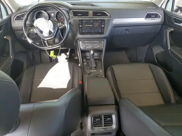 3VV2B7AX8JM021606 2018 VOLKSWAGEN TIGUAN - Image 8