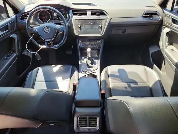 3VV2B7AX8JM032878 2018 VOLKSWAGEN TIGUAN - Image 8
