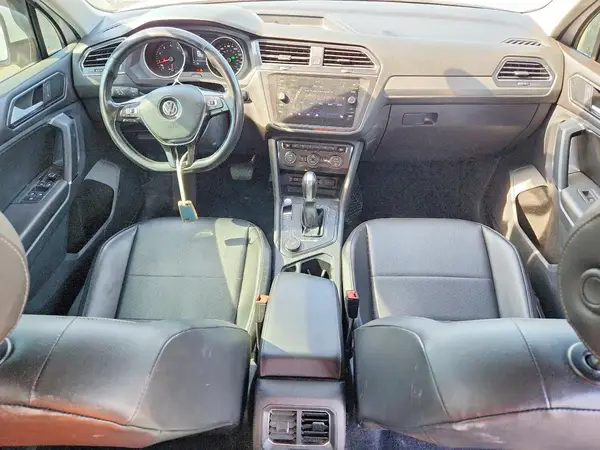 3VV2B7AX8JM042259 2018 VOLKSWAGEN TIGUAN - Image 8