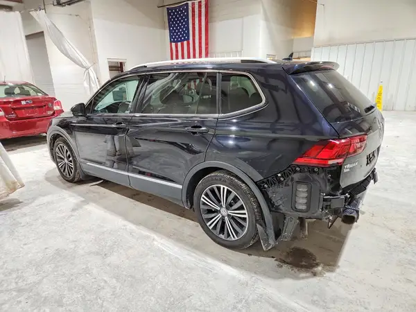 3VV2B7AX8JM046361 2018 VOLKSWAGEN TIGUAN - Image 2