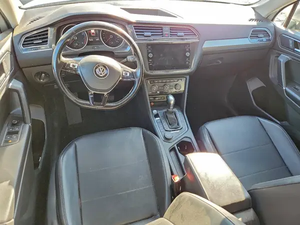 3VV2B7AX8JM054296 2018 VOLKSWAGEN TIGUAN - Image 8