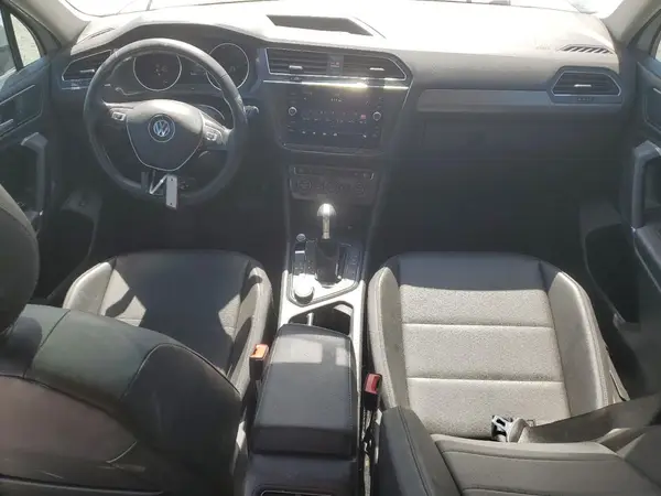 3VV2B7AX8JM102315 2018 VOLKSWAGEN TIGUAN - Image 8