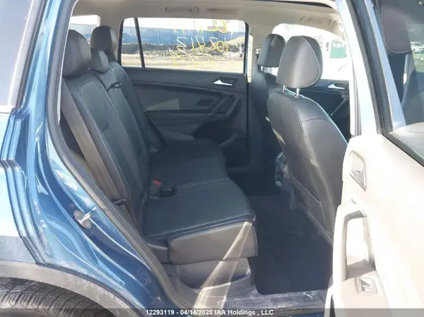 3VV2B7AX8JM102413 2018 VOLKSWAGEN TIGUAN - Image 8