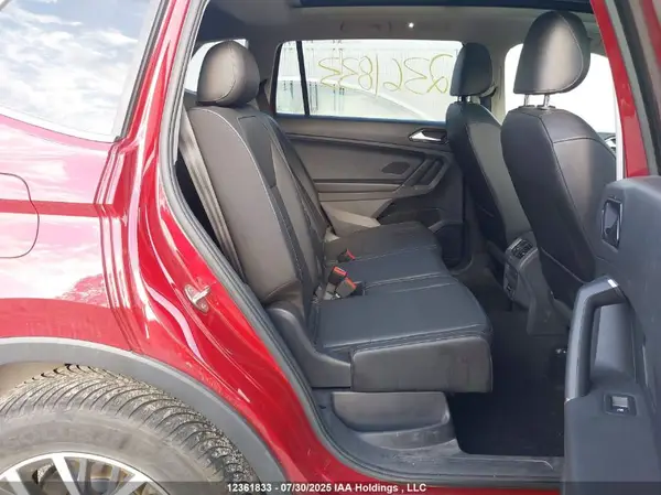 3VV2B7AX8JM117557 2018 VOLKSWAGEN TIGUAN - Image 8