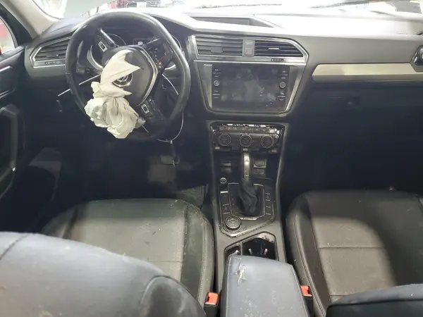 3VV2B7AX8JM121205 2018 VOLKSWAGEN TIGUAN - Image 8