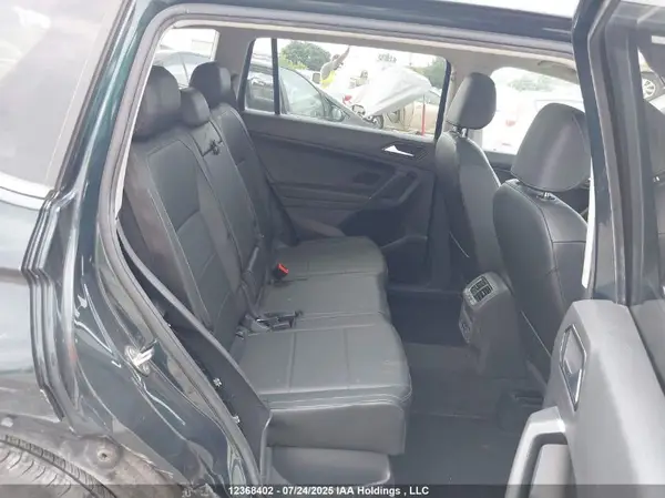 3VV2B7AX8JM130728 2018 VOLKSWAGEN TIGUAN - Image 8