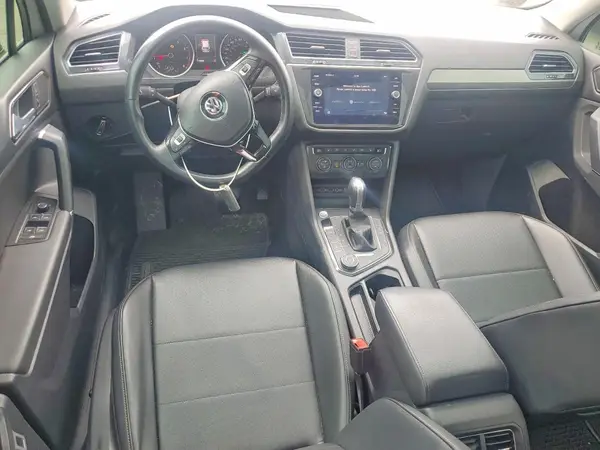 3VV2B7AX8JM161350 2018 VOLKSWAGEN TIGUAN - Image 8