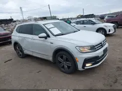 3VV2B7AX8JM162045 2018 VOLKSWAGEN TIGUAN