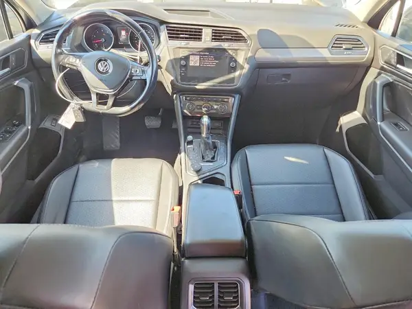 3VV2B7AX8JM165060 2018 VOLKSWAGEN TIGUAN - Image 8