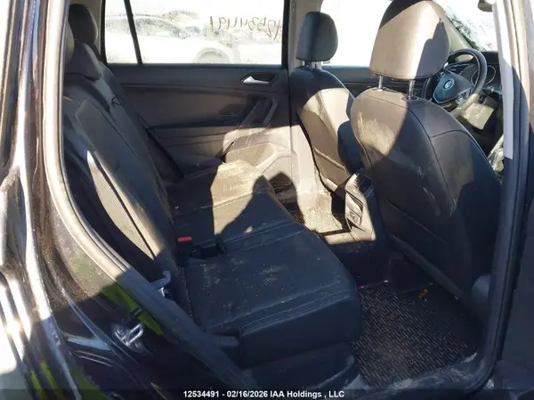3VV2B7AX8JM183168 2018 VOLKSWAGEN TIGUAN - Image 8