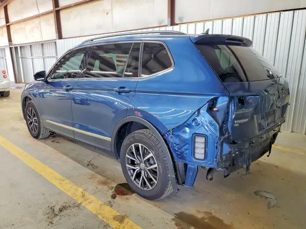 3VV2B7AX8JM192663 2018 VOLKSWAGEN TIGUAN - Image 2