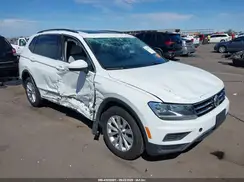 3VV2B7AX8KM015774 2019 VOLKSWAGEN TIGUAN