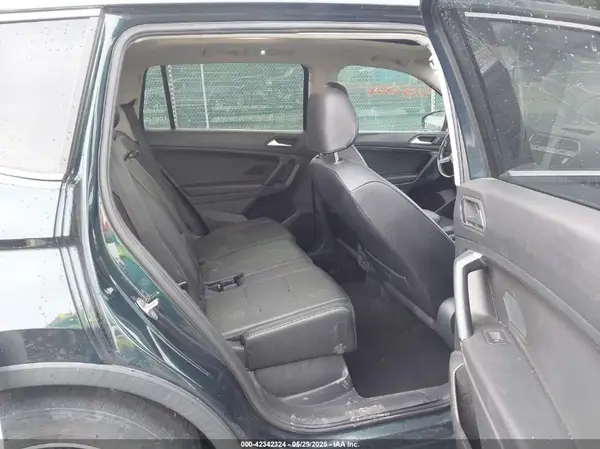 3VV2B7AX8KM028878 2019 VOLKSWAGEN TIGUAN - Image 8
