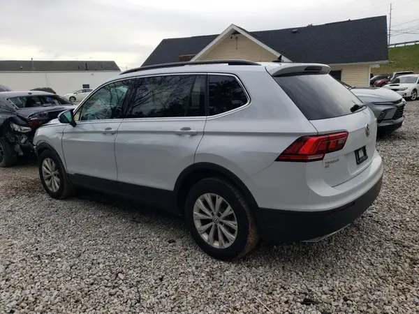 3VV2B7AX8KM039878 2019 VOLKSWAGEN TIGUAN - Image 2