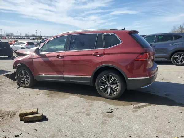 3VV2B7AX8KM050315 2019 VOLKSWAGEN TIGUAN - Image 2
