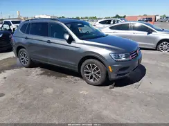 3VV2B7AX8KM058110 2019 VOLKSWAGEN TIGUAN