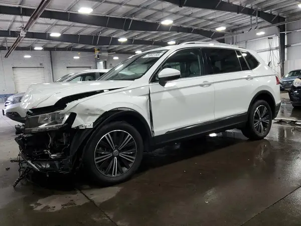 3VV2B7AX8KM059886 2019 VOLKSWAGEN TIGUAN - Image 1