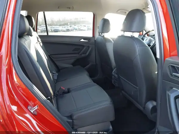 3VV2B7AX8KM060939 2019 VOLKSWAGEN TIGUAN - Image 8
