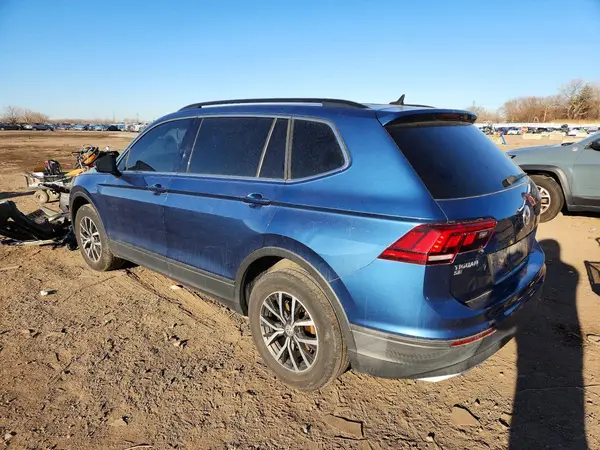 3VV2B7AX8KM073805 2019 VOLKSWAGEN TIGUAN - Image 2