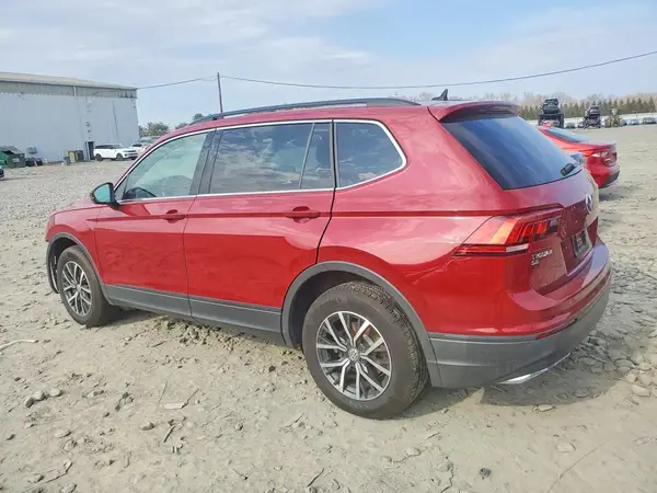 3VV2B7AX8KM077983 2019 VOLKSWAGEN TIGUAN - Image 2