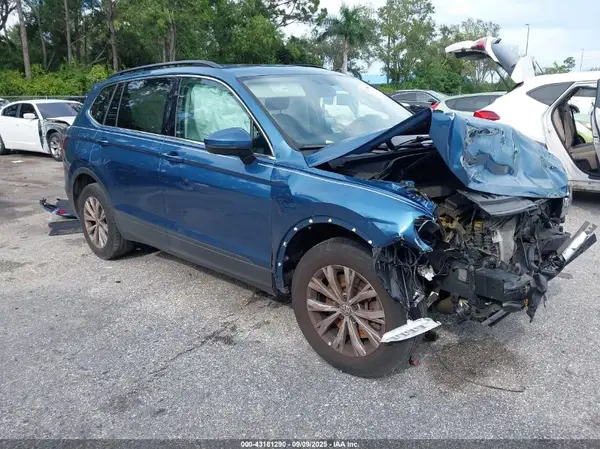 3VV2B7AX8KM078664 2019 VOLKSWAGEN TIGUAN - Image 1
