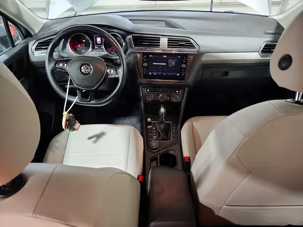 3VV2B7AX8KM081838 2019 VOLKSWAGEN TIGUAN - Image 8