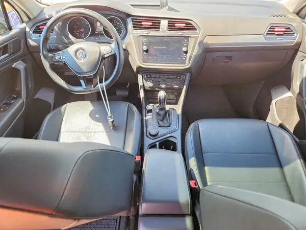 3VV2B7AX8KM082536 2019 VOLKSWAGEN TIGUAN - Image 8