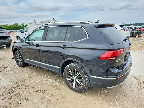 3VV2B7AX8KM086862 2019 VOLKSWAGEN TIGUAN - Image 2