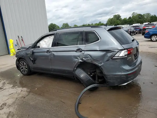 3VV2B7AX8KM093505 2019 VOLKSWAGEN TIGUAN - Image 2