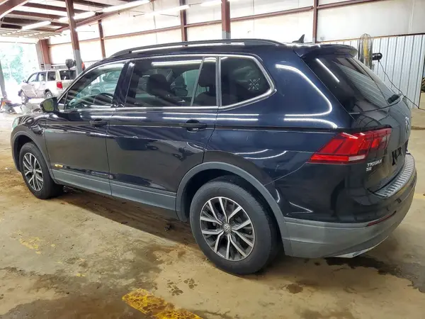 3VV2B7AX8KM093729 2019 VOLKSWAGEN TIGUAN - Image 2