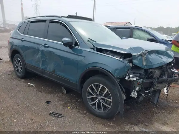 3VV2B7AX8KM095836 2019 VOLKSWAGEN TIGUAN - Image 1