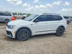 3VV2B7AX8KM120105 2019 VOLKSWAGEN TIGUAN