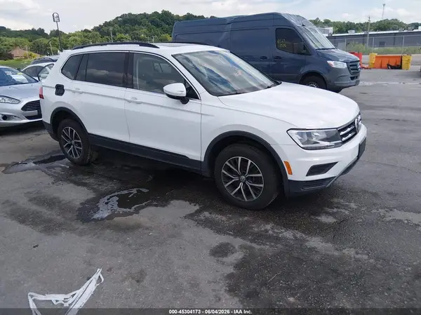3VV2B7AX8KM125367 2019 VOLKSWAGEN TIGUAN - Image 1