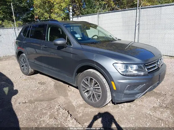 3VV2B7AX8KM127538 2019 VOLKSWAGEN TIGUAN - Image 1