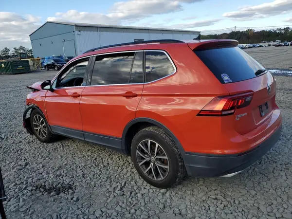 3VV2B7AX8KM135509 2019 VOLKSWAGEN TIGUAN - Image 2