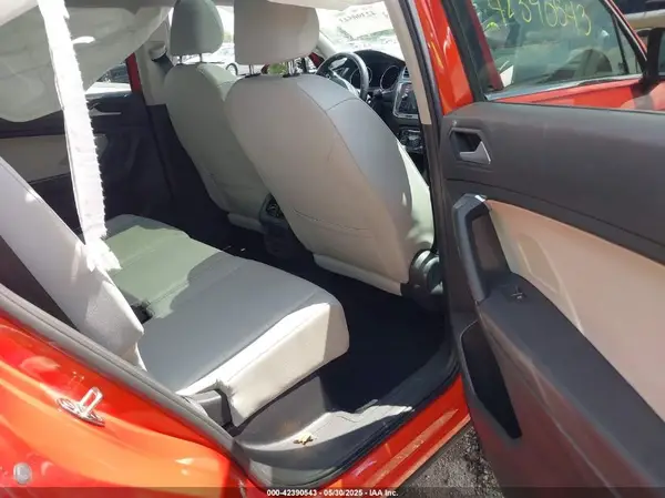 3VV2B7AX8KM165738 2019 VOLKSWAGEN TIGUAN - Image 8
