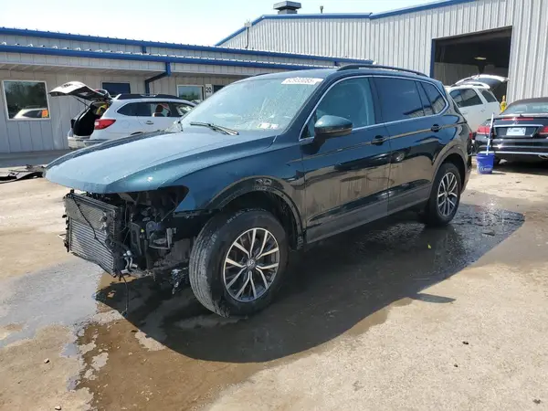 3VV2B7AX8KM190624 2019 VOLKSWAGEN TIGUAN - Image 1