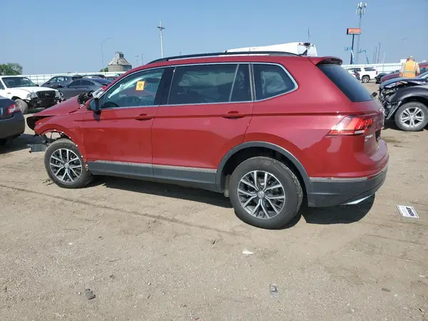 3VV2B7AX8LM022385 2020 VOLKSWAGEN TIGUAN - Image 2