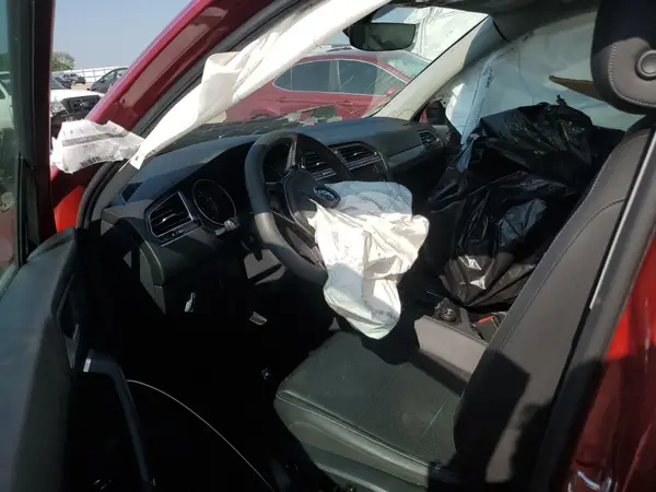 3VV2B7AX8LM022385 2020 VOLKSWAGEN TIGUAN - Image 8