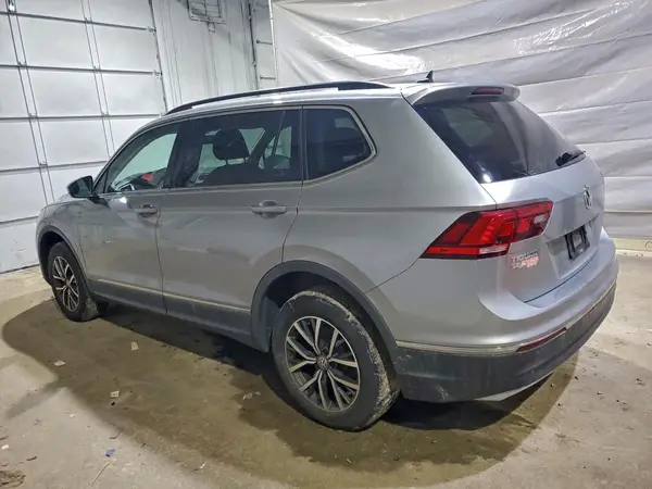 3VV2B7AX8LM032236 2020 VOLKSWAGEN TIGUAN - Image 2