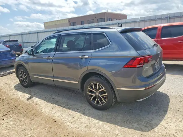 3VV2B7AX8LM043043 2020 VOLKSWAGEN TIGUAN - Image 2