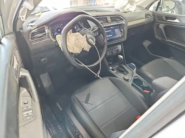 3VV2B7AX8LM104911 2020 VOLKSWAGEN TIGUAN - Image 8