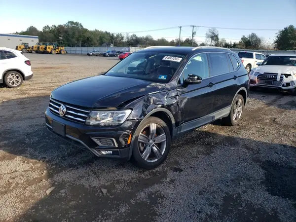 3VV2B7AX8LM123667 2020 VOLKSWAGEN TIGUAN - Image 1