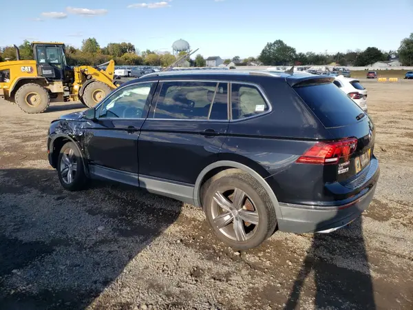 3VV2B7AX8LM123667 2020 VOLKSWAGEN TIGUAN - Image 2