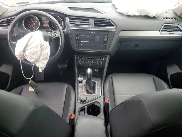 3VV2B7AX8LM141005 2020 VOLKSWAGEN TIGUAN - Image 8