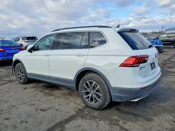 3VV2B7AX8LM182718 2020 VOLKSWAGEN TIGUAN - Image 2