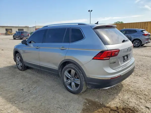 3VV2B7AX8MM003191 2021 VOLKSWAGEN TIGUAN - Image 2